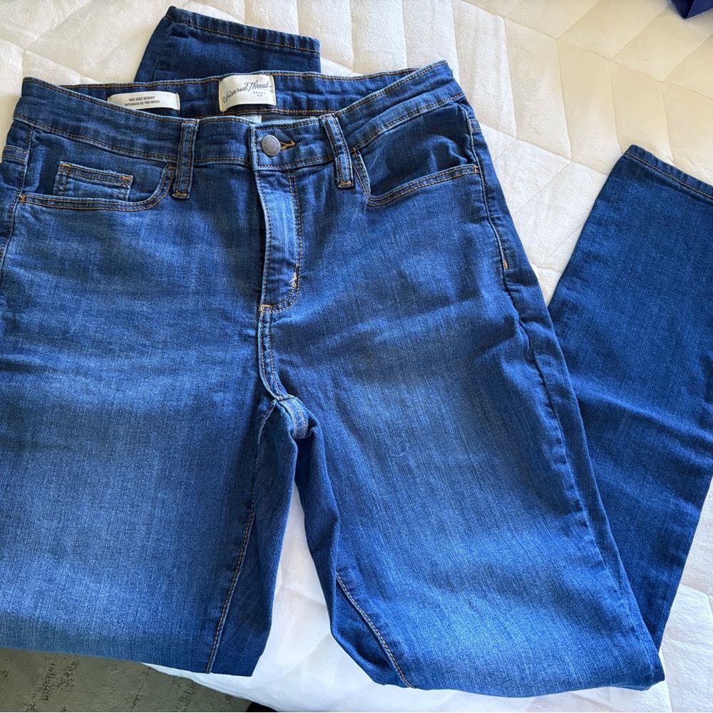 Universal Thread Dark Blue Skinny Jeans